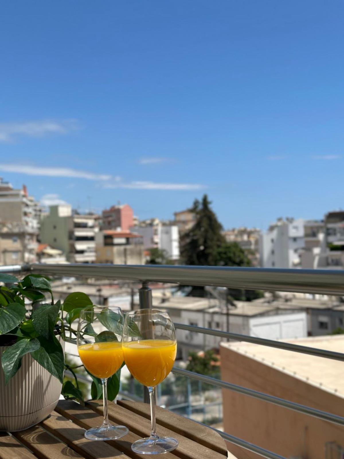 2 Doors Apartment Kavála ภายนอก รูปภาพ