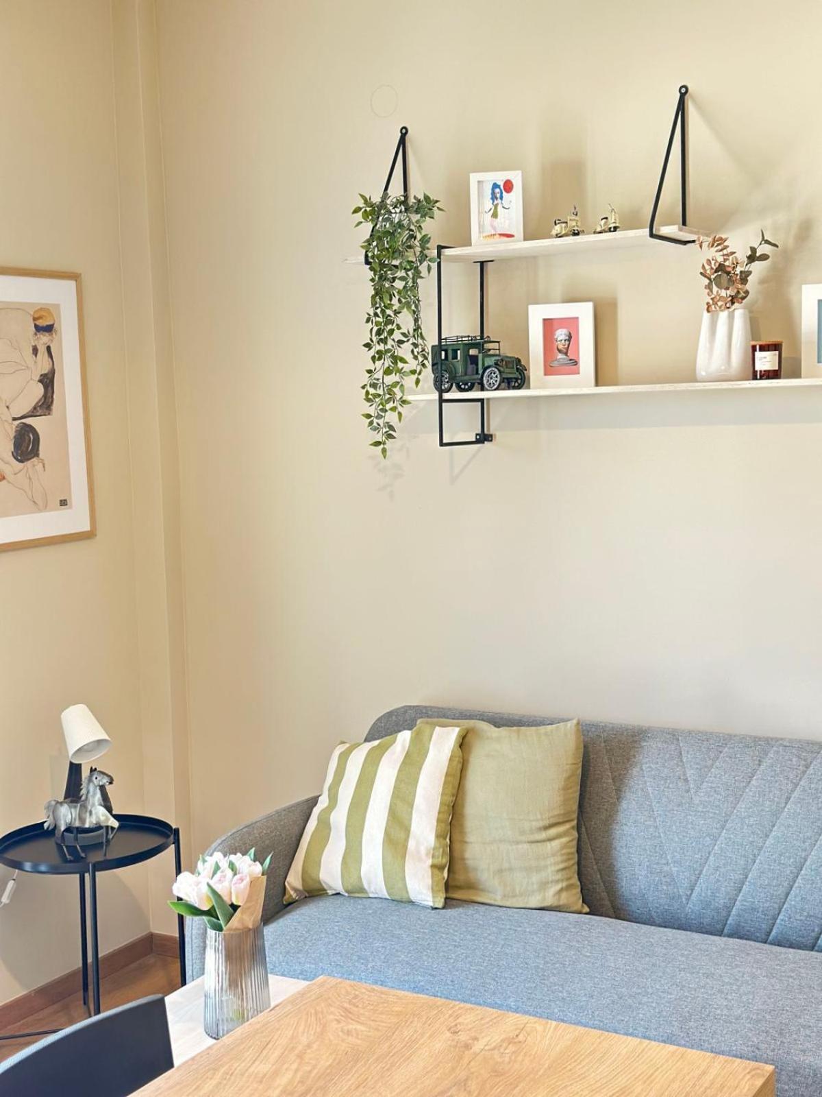 2 Doors Apartment Kavála ภายนอก รูปภาพ