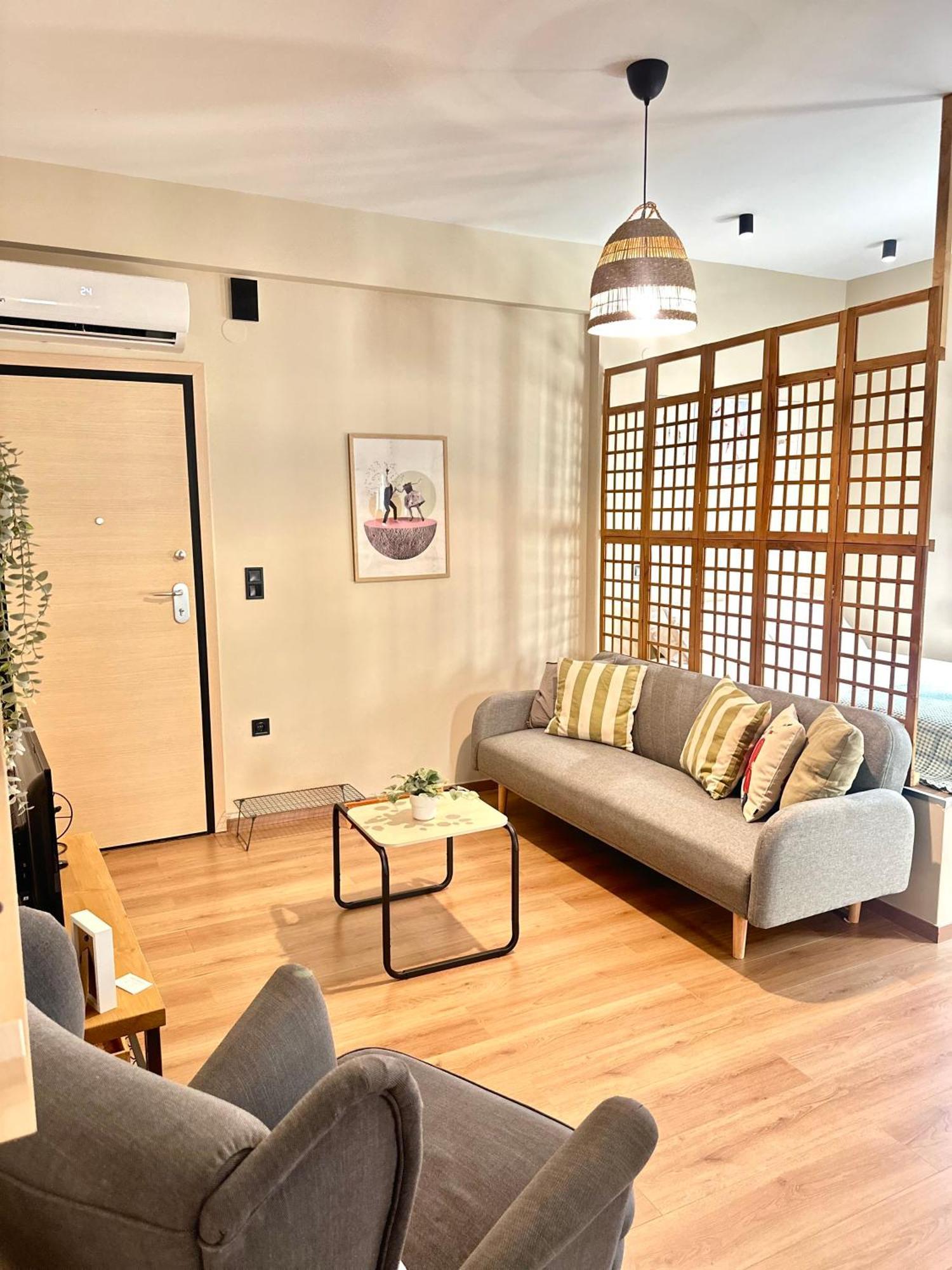 2 Doors Apartment Kavála ภายนอก รูปภาพ