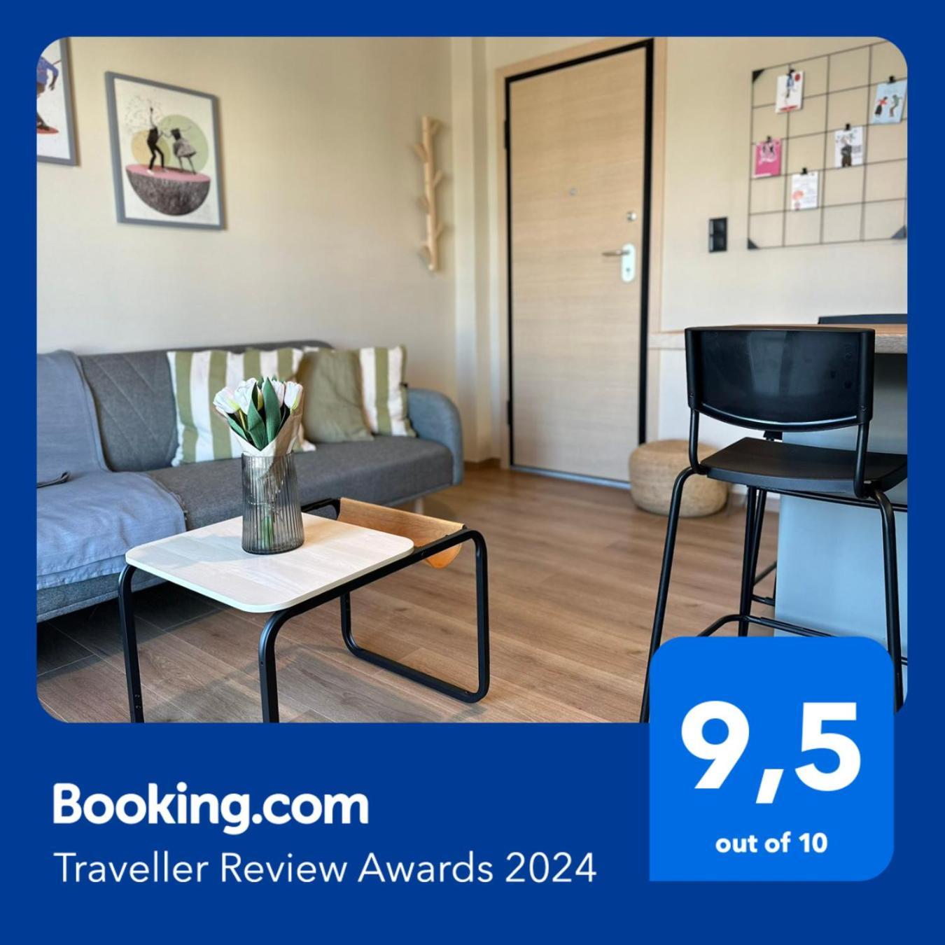 2 Doors Apartment Kavála ภายนอก รูปภาพ